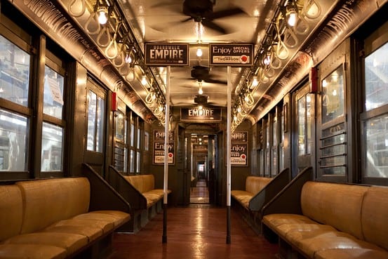 Una vista del vagón del Metro de Nueva York que se utilizará en el programa Boardwalk Empire de HBO.
