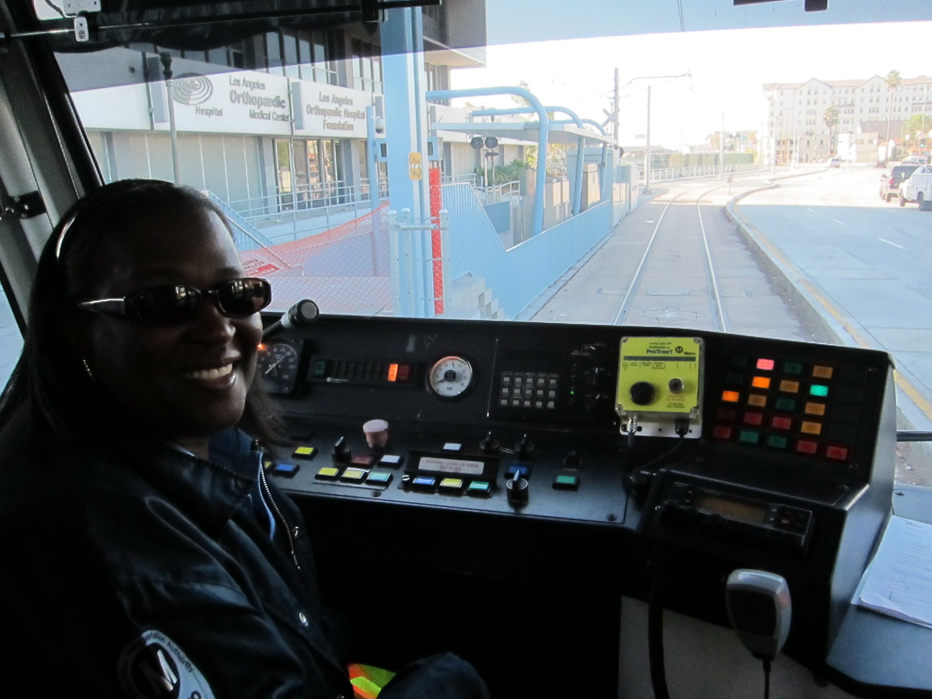 Viajando por la nueva Línea Expo de Metro. (Foto Luis Inzunza/El Pasajero).