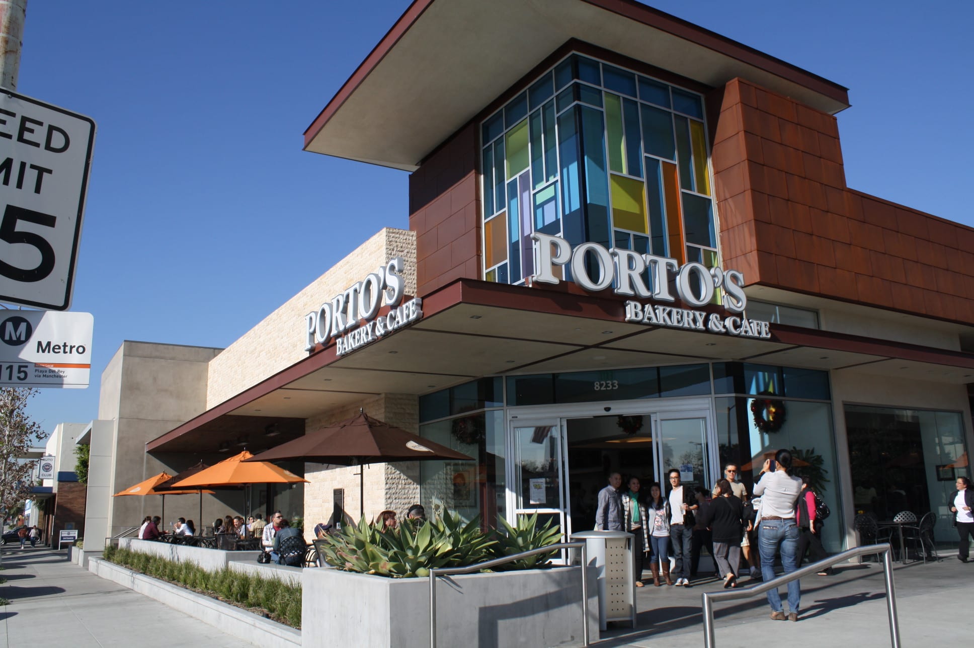 Porto's Porto’s Bakery & Cafe en Downey (Foto de Agustín Durán/El Pasajero)