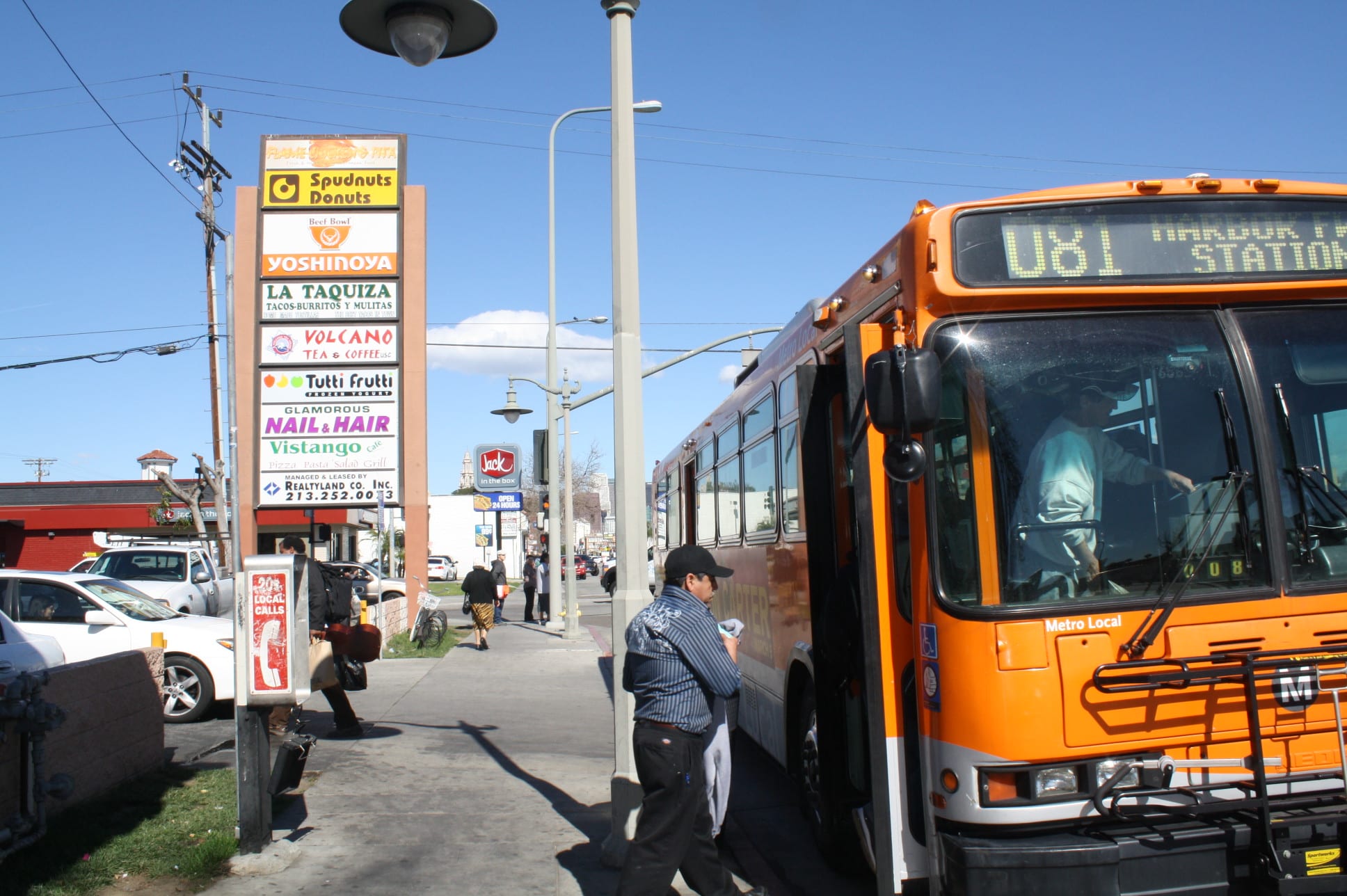 La Taquiza y Metro
