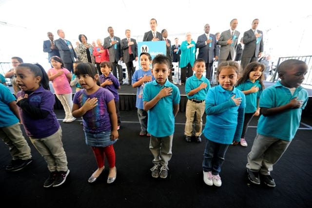 Expo Opening5 Estudiantes de la escuela Science Center encabezaron la ceremonia de juramentación.