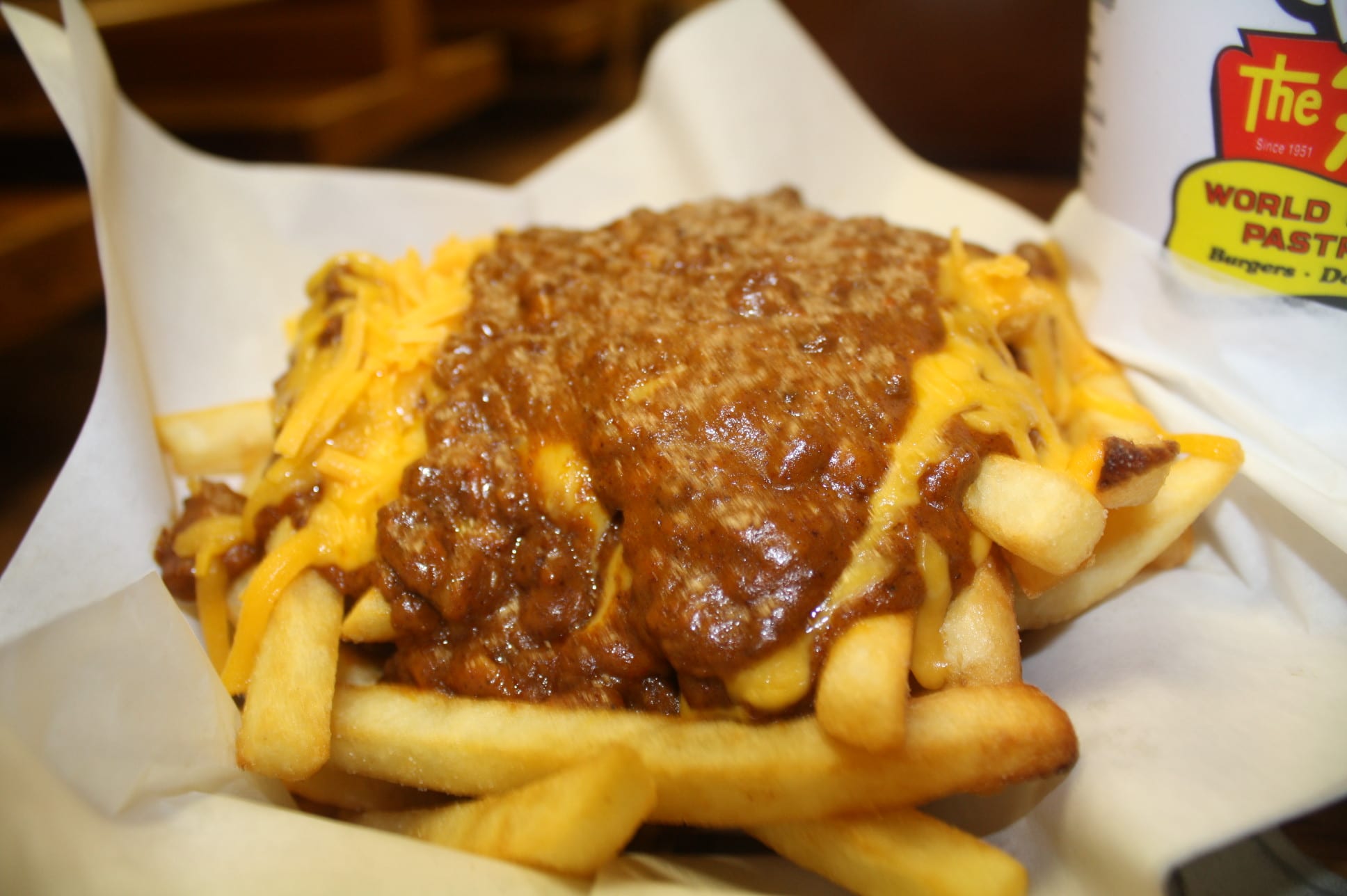 Chili cheese fries