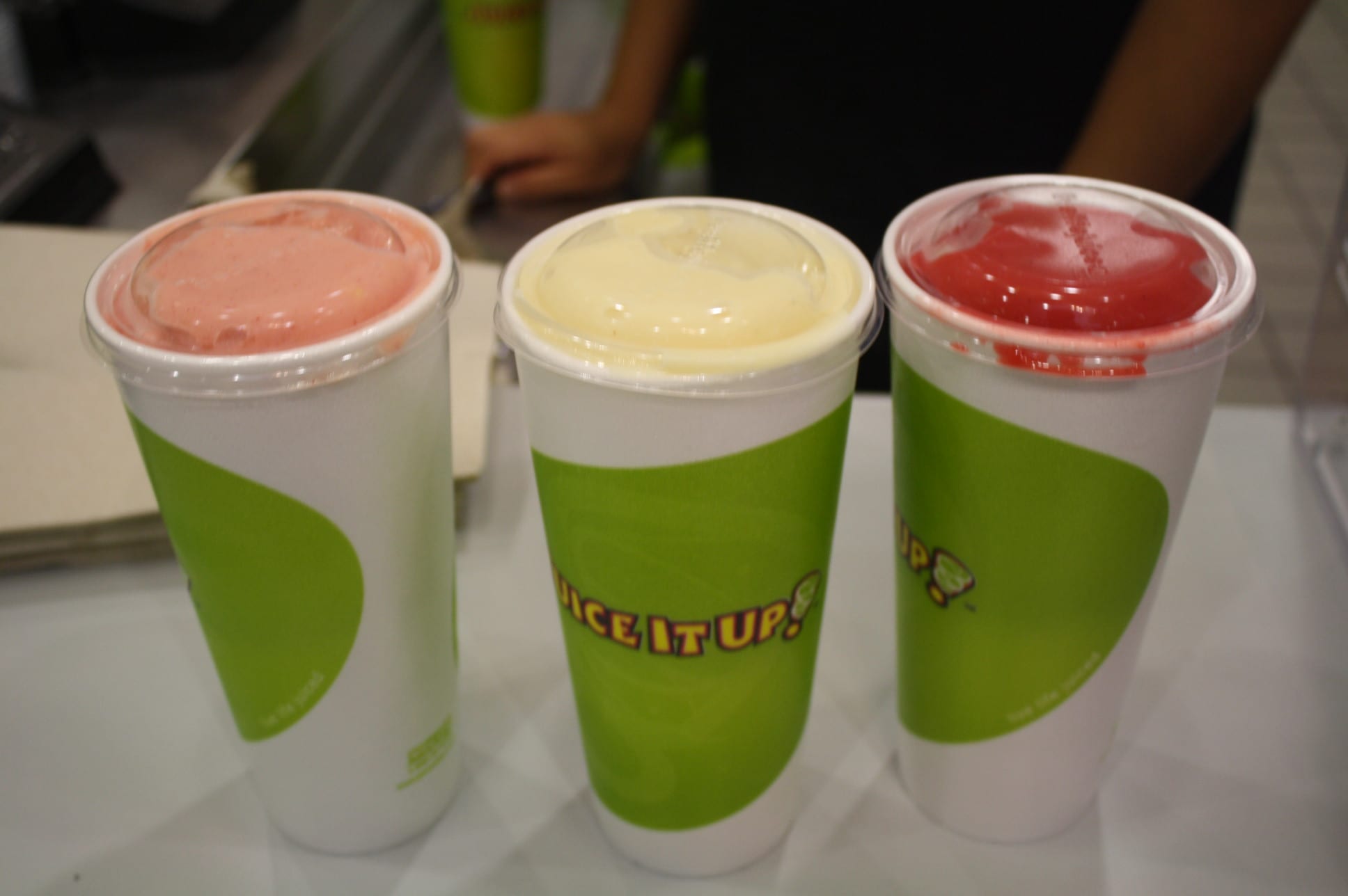 Smoothies de todo tipo, color y sabor. (Foto Agustín Durán/El Pasajero).