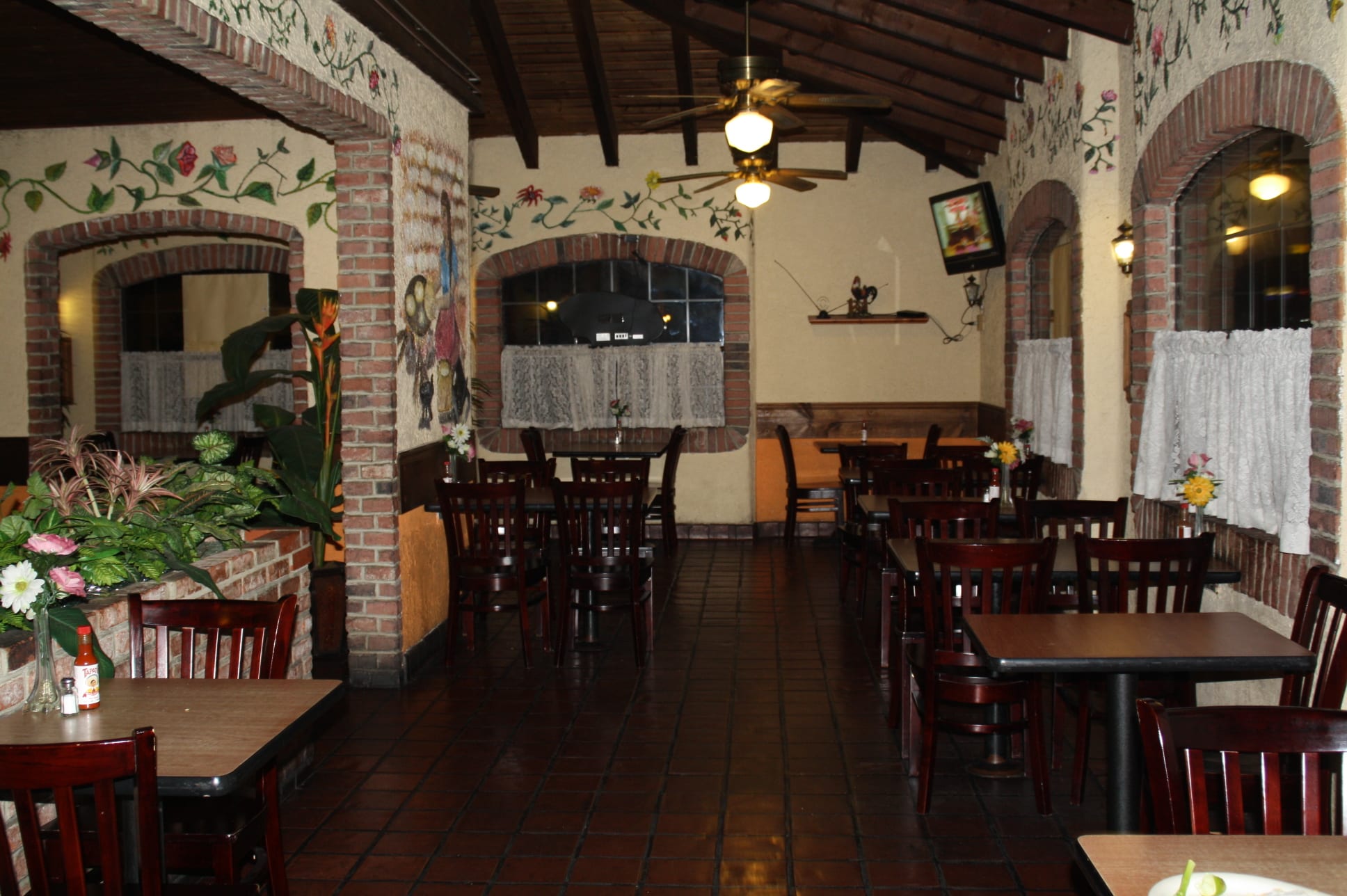 El Tacazo El interior de El Tacazo. (Foto Agustín Durán/El Pasajero).
