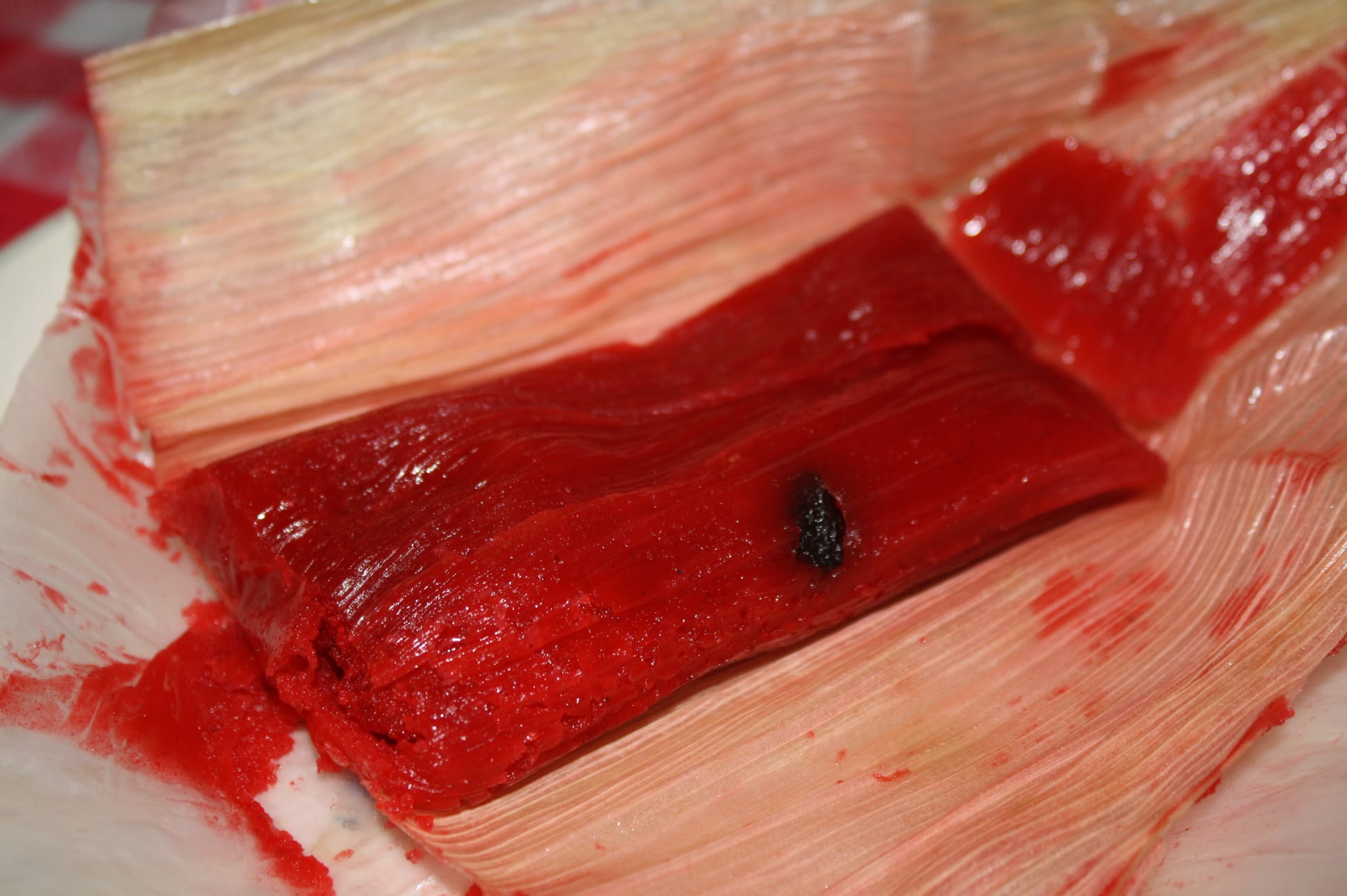 Los tamales de dulce son los preferidos para los pequeños y también muchos adultos. (Foto de Agustín Durán/El Pasajero).