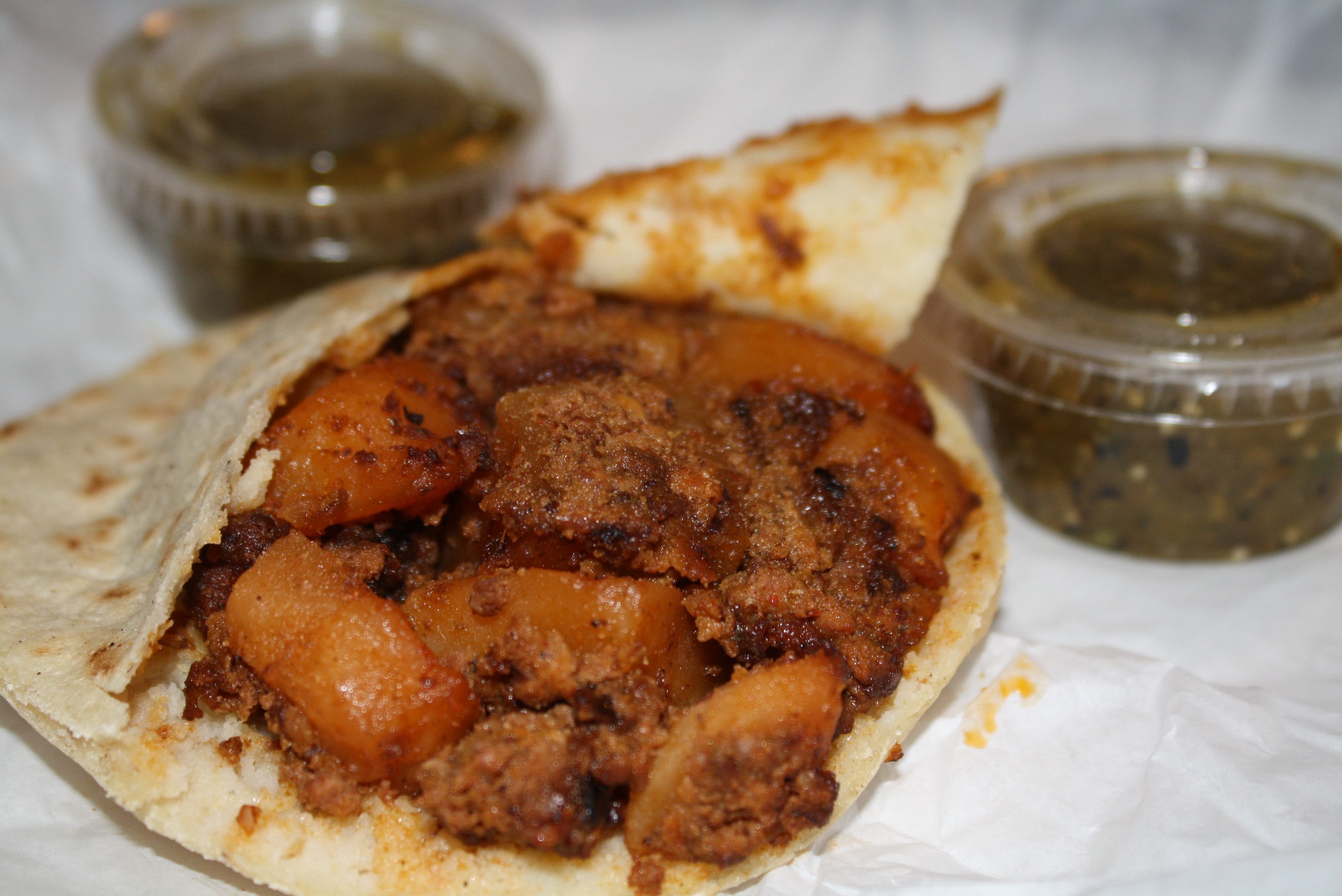 Gordita de papas con chorizo (Foto de Agustín Durán/El Pasajero).