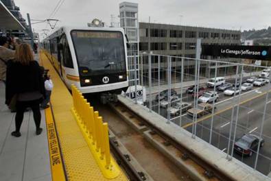 Metro_train_image1