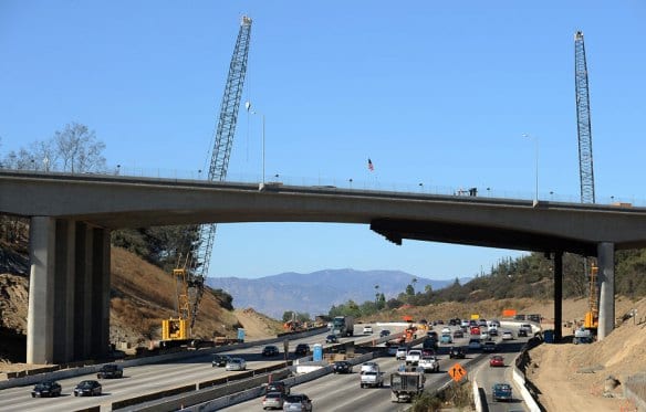 El puente Mulholland está a punto de completarse. Foto: Juan O'Campo/Metro.