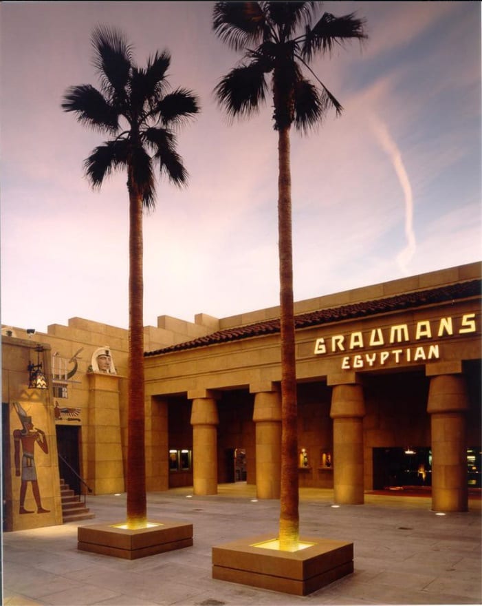 El histórico Egyptian Theatre, construido en 1922. Foto: Página oficial de Facebook.