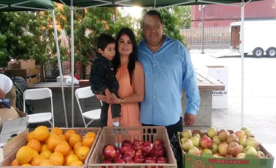 Foto: Página de Facebook del Mercado de Granjeros de Compton.