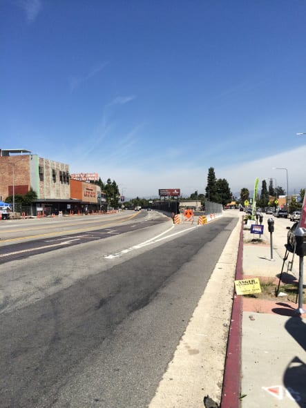 Crenshaw Boulevard y 48th Street, donde empezarán los cierres el viernes 28 de agosto.